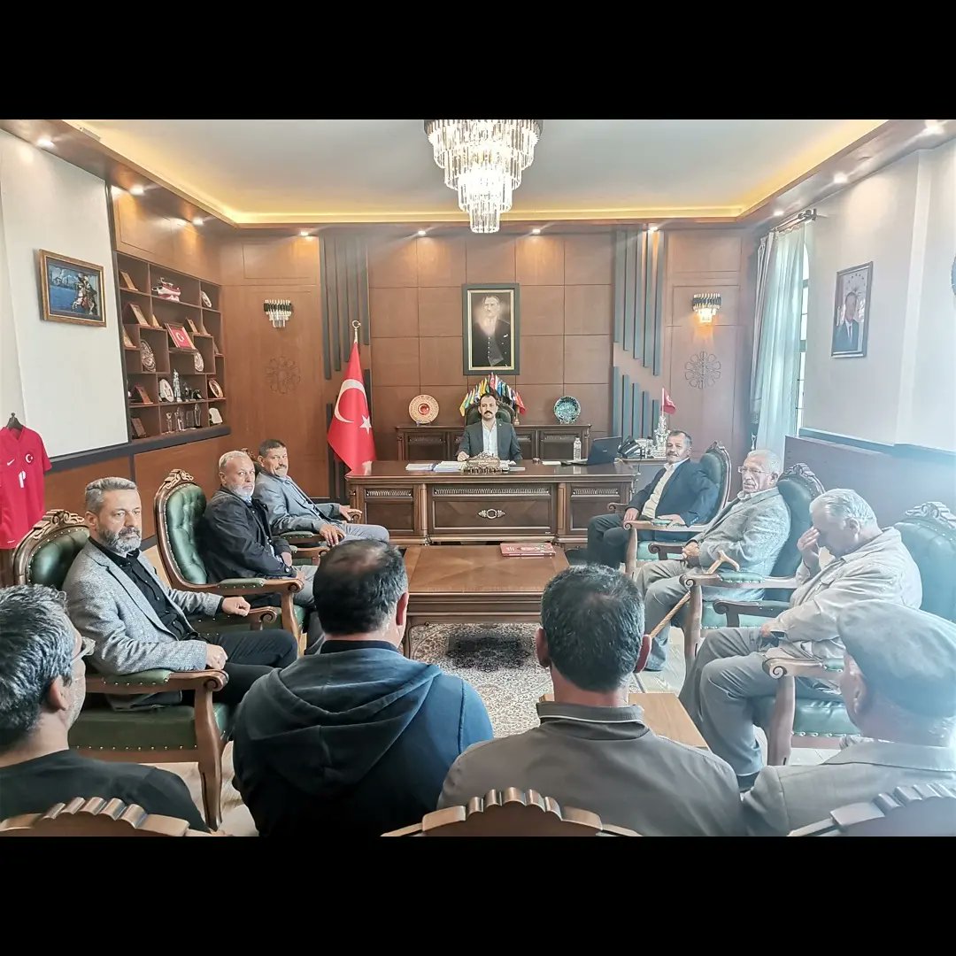 Şahaplı Köyü Sakinleri ve Muhtarı Kaymakam Kundakçı'yı Makamında Ziyaret Etti